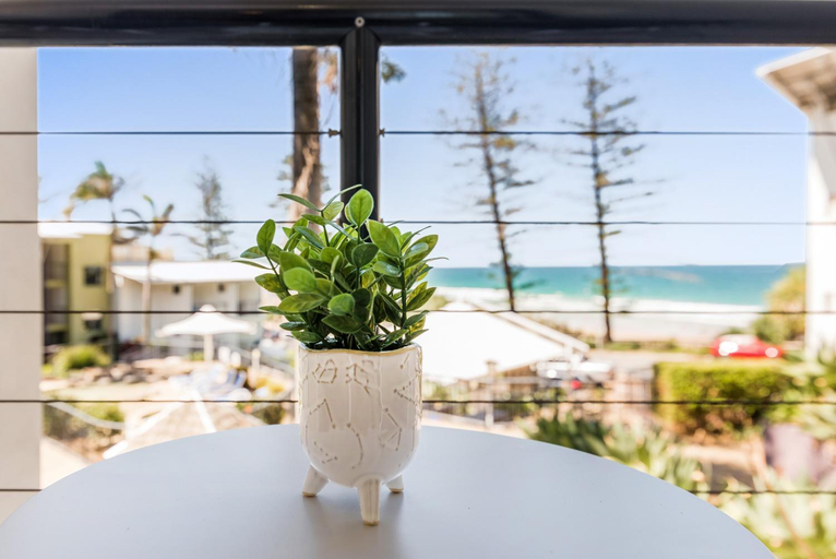 Others 2, Coolum Beachside Studio, Maroochy - Coastal North