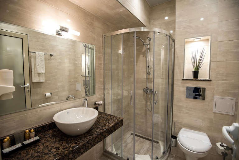 Bathroom 5, Spa Hotel Armira, Stara Zagora