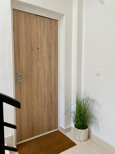 Others 5, Zen Residence, Gradac
