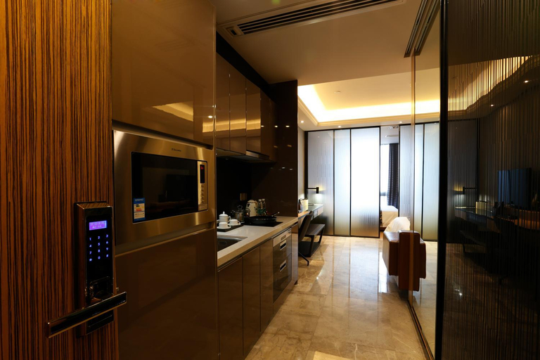 Dining Room 3
