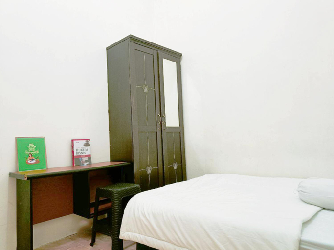 Bedroom 6
