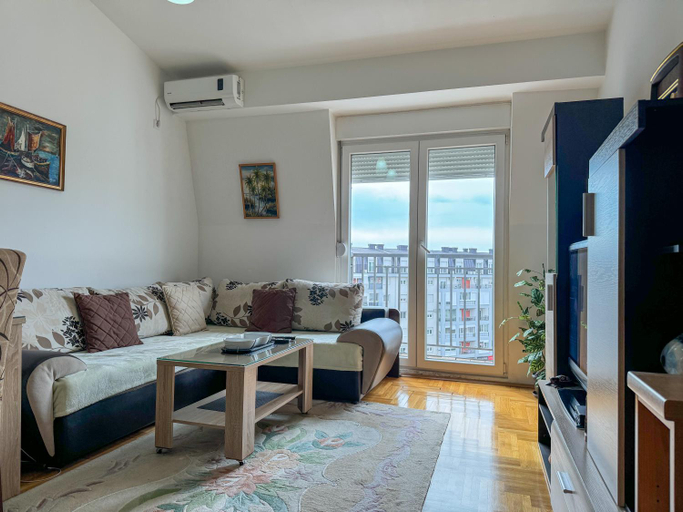 Others 3, Apartment 50
