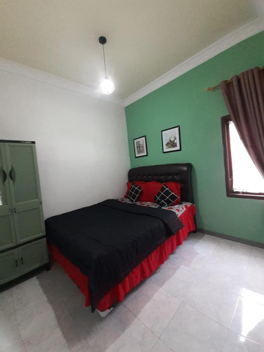 Bedroom 15