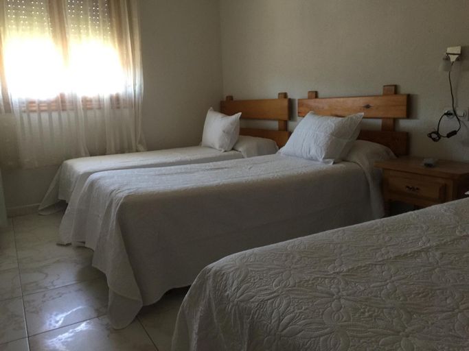 Others 4, Hostal Sierra de Gredos, Ávila