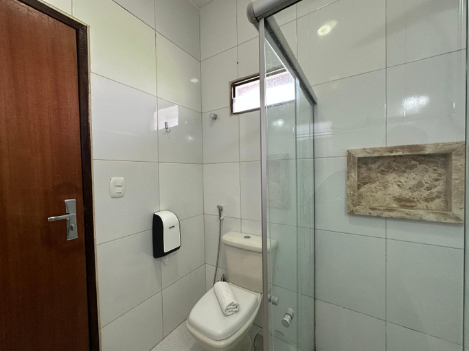 Bathroom 3, Hotel Aconchego do Velho Chico, Piranhas