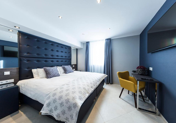 Bedroom 8