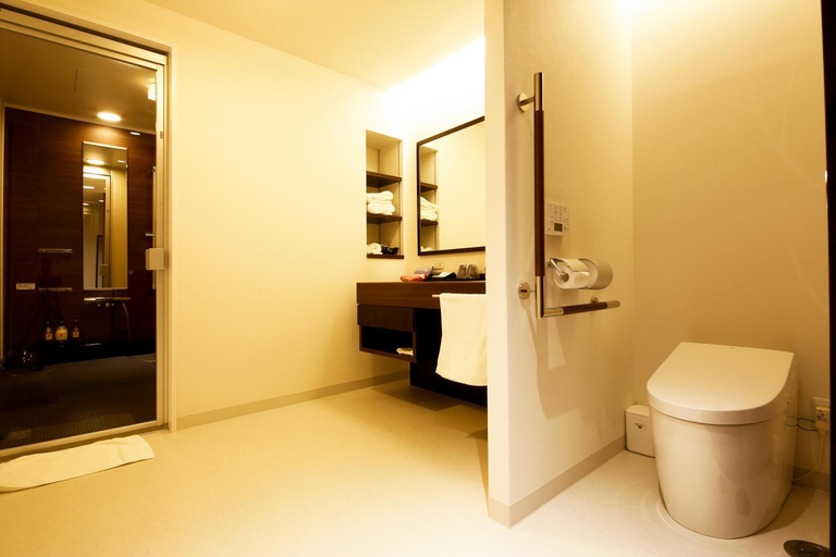 Bathroom 2, Blue Villa Anabuki, Mima