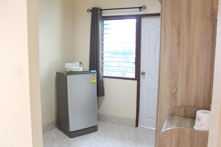 Bathroom 4, Sirikul Mansion, Phuket Island
