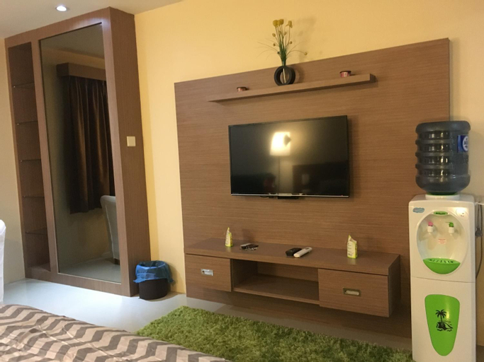 Bedroom 6