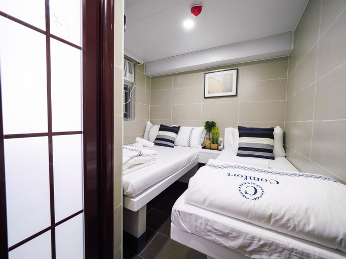 Bedroom 12