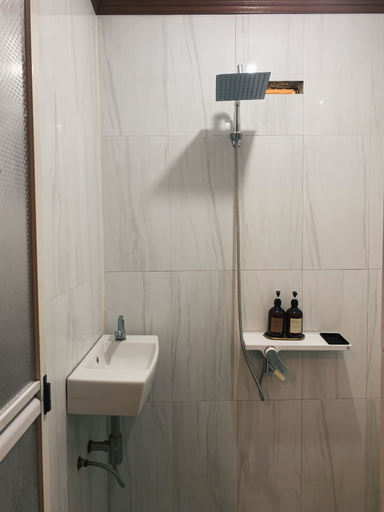Bathroom 5, Platsa House, Yogyakarta