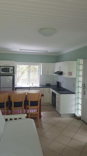 Others 4, Besigheim, Cape Winelands