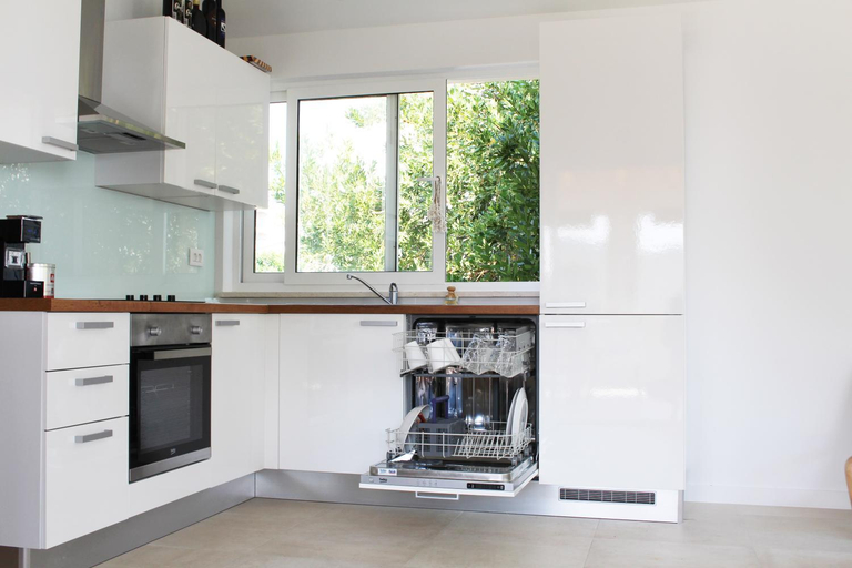 Others 4, Luxury Family Beach Front Villa - SUNDAY BEACH HOUSE, Trogir