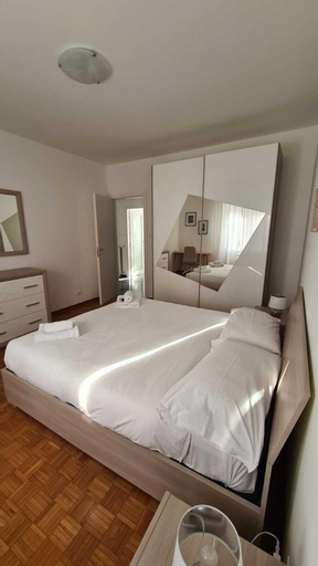 ELEONORA'S HOUSE, Trieste