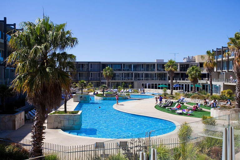 Others 2, Resort Hotel Room 259, Surf Coast - East