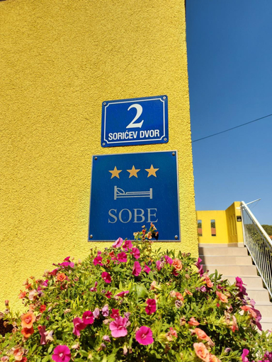 Others 5, Rooms Mediterranean Gardens, Preko