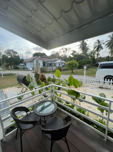 5, Chantara Cottage, Mersing