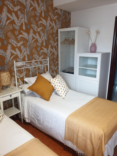 Bedroom 4, El Bodegon de Luis, Cantabria