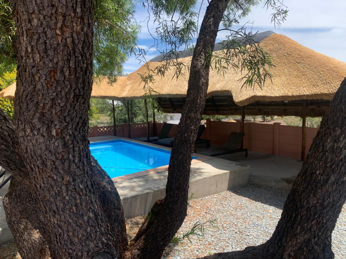 Sport & Beauty 4, Victoria Oaks Beaufort West Guesthouse, Central Karoo