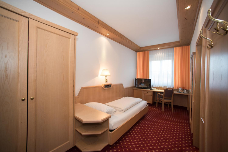 Bedroom, Hotel Und Gasthof Soller, München