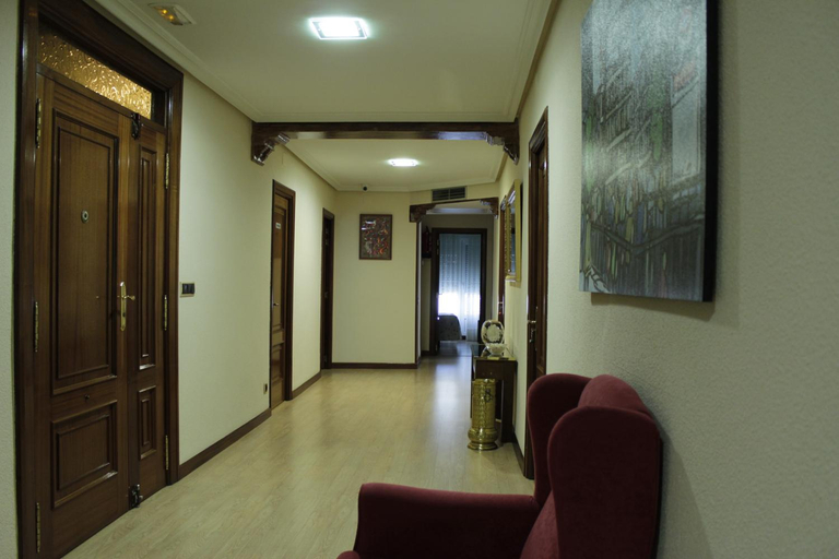 Others 3, Hostal Ana Belen, Madrid