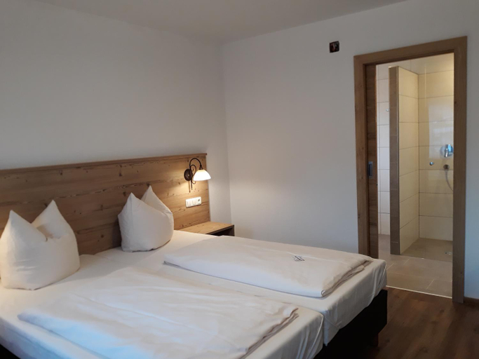 Bedroom 8