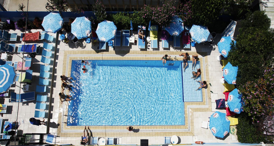 Others 2, Hotel Adelphi, Rimini