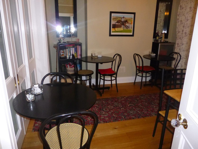Others 5, Botanic View B&B, Dublin