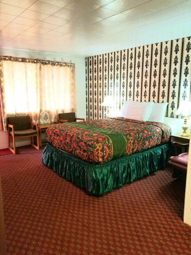 Others 4, Town House Motor Inn, Washakie