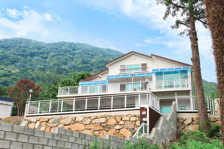 Others 4, Seasidepine Pension, Yeosu