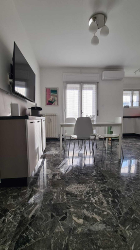 Others 4, ELEONORA'S HOUSE, Trieste