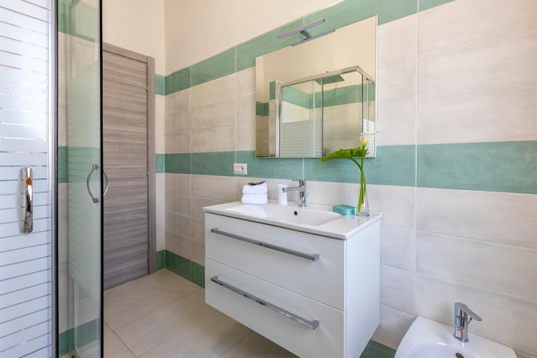 Others 2, Sardinia rooms, Sassari