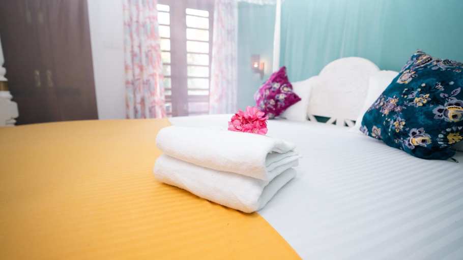 Bedroom 4, Daffodil Holiday Resort, Habaraduwa