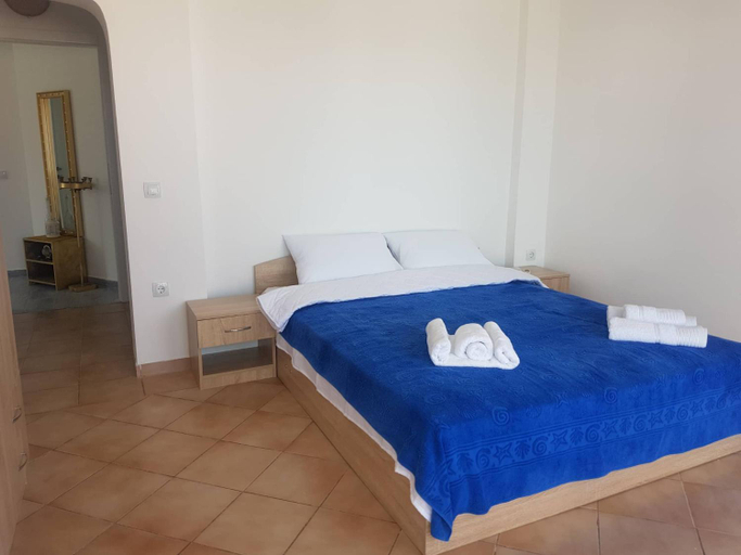 3, Villa Lana