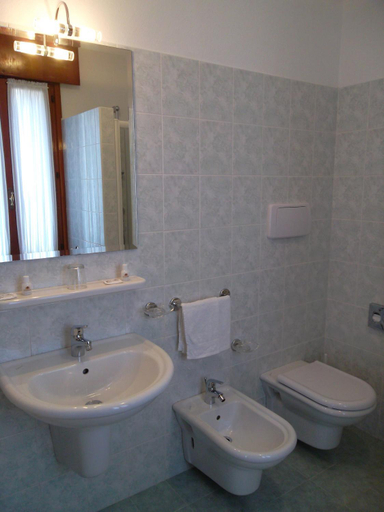 Bathroom 4, Hotel Alla Dolina, Trieste