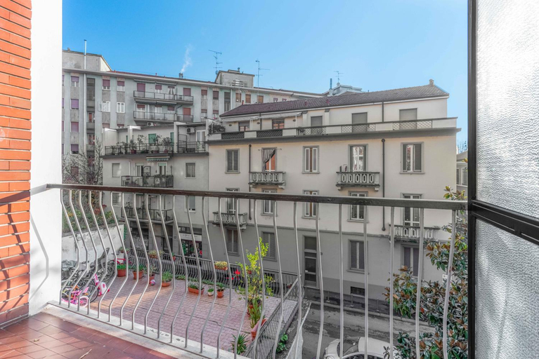 BO13 -Crescenzago- Bright - Wifi - Elegant, Milano