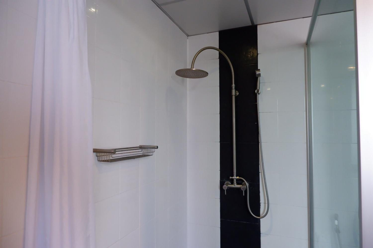 Bathroom 3, T Vintage Hotel, Bang Khla