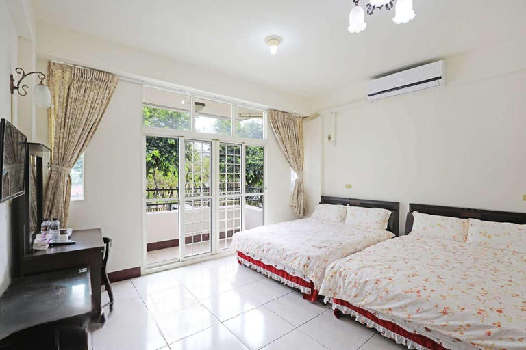 Bedroom 2, 風櫃梅休閒民宿, Nantou
