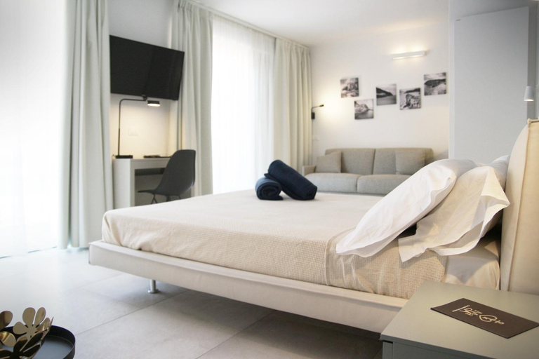 Bedroom 8