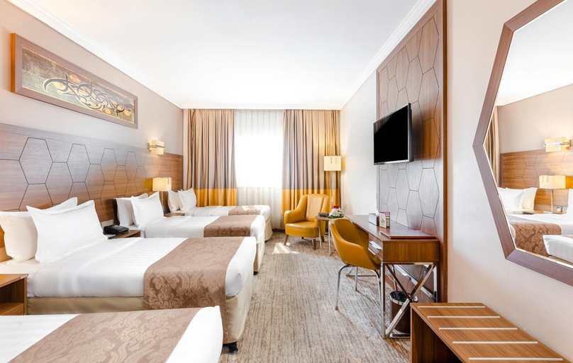 Bedroom 3, Diwan Rose Hotel, Al Madinah Al Munawwarah