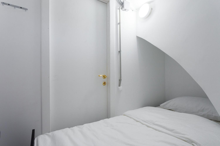 Bedroom 3, Wars hostel, Sankt-Peterburg gorsovet