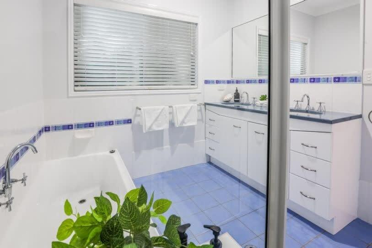 Bedroom 3, Agnes Bliss - Stunning, Central Four-Bedroom Beach House in Sunny Agnes Water, Miriam Vale