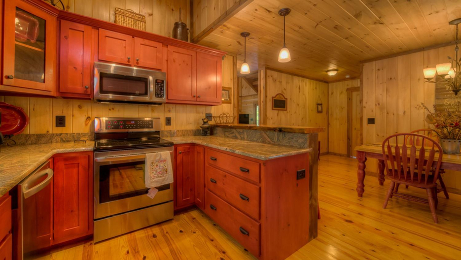 Others 3, BUCKingham Palace- Pet Friendly | Nearby Waterfall | Screened In Porch with Fireplace | Hot Tub, Fannin