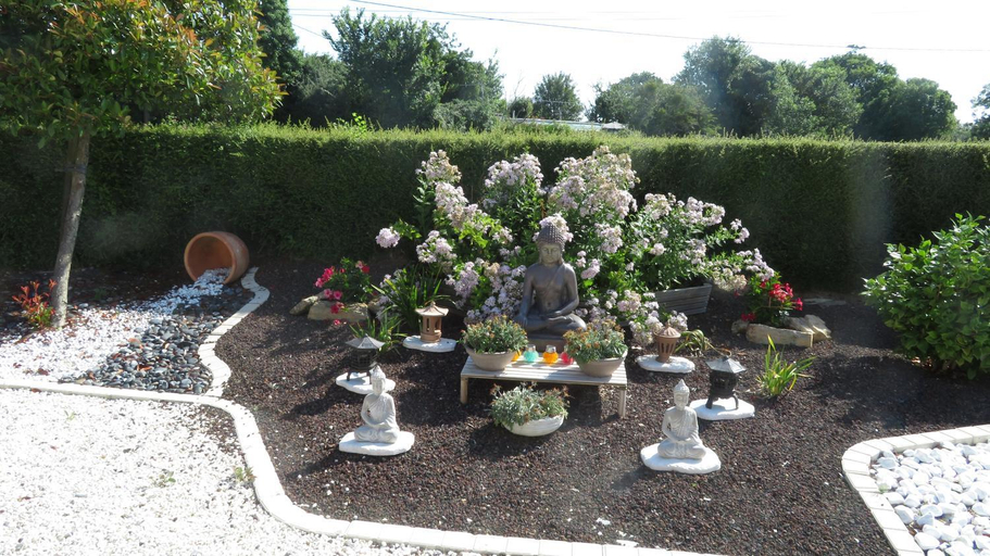 Others 5, Asphodele, Morbihan