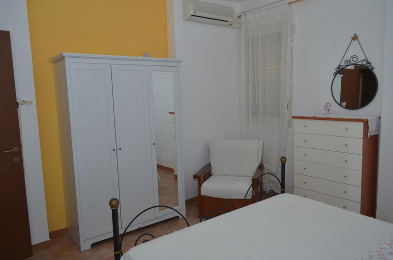 Others 3, Ansise Guest House, Syracuse
