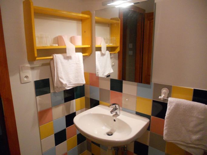Bathroom 6
