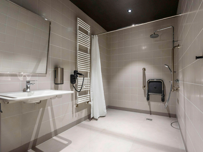 Bathroom 3, ibis Styles Szczecin Stare Miasto  (Old Town), Szczecin