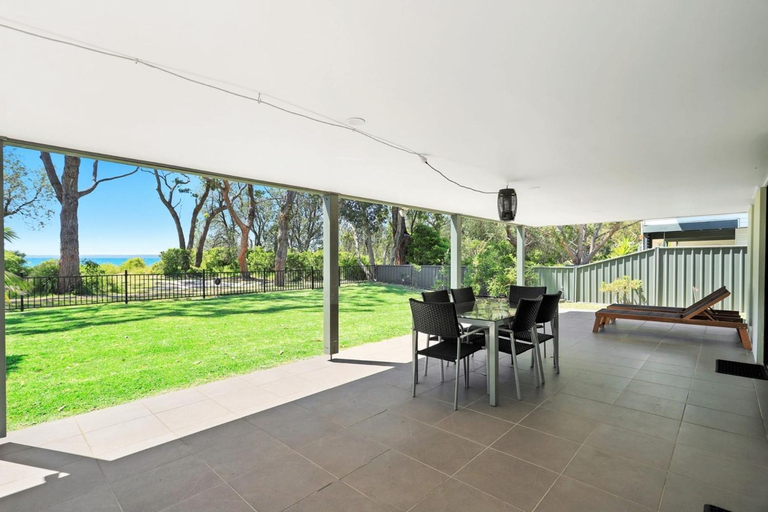 Luxury Beachfront On Collingwood Beach, Shoalhaven - Pt B