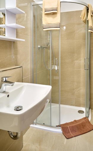 Bathroom 4, Vila Lovcu kralovych, Český Krumlov