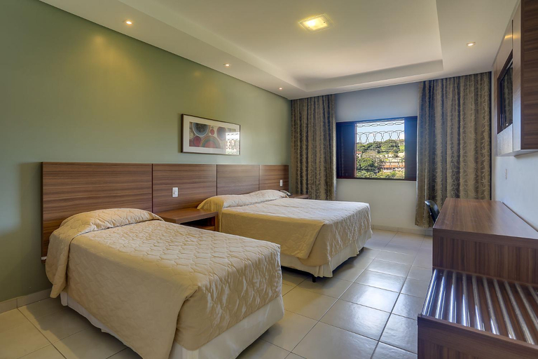 Bedroom 2, Hotel Fredy, Águas de Lindóia